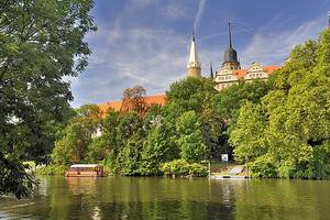 Bootsanleger bootsanleger